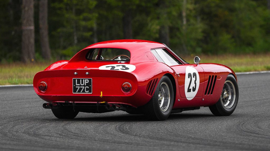 Ferrari 250 GTO (1962) – The Icon of Racing Elegance